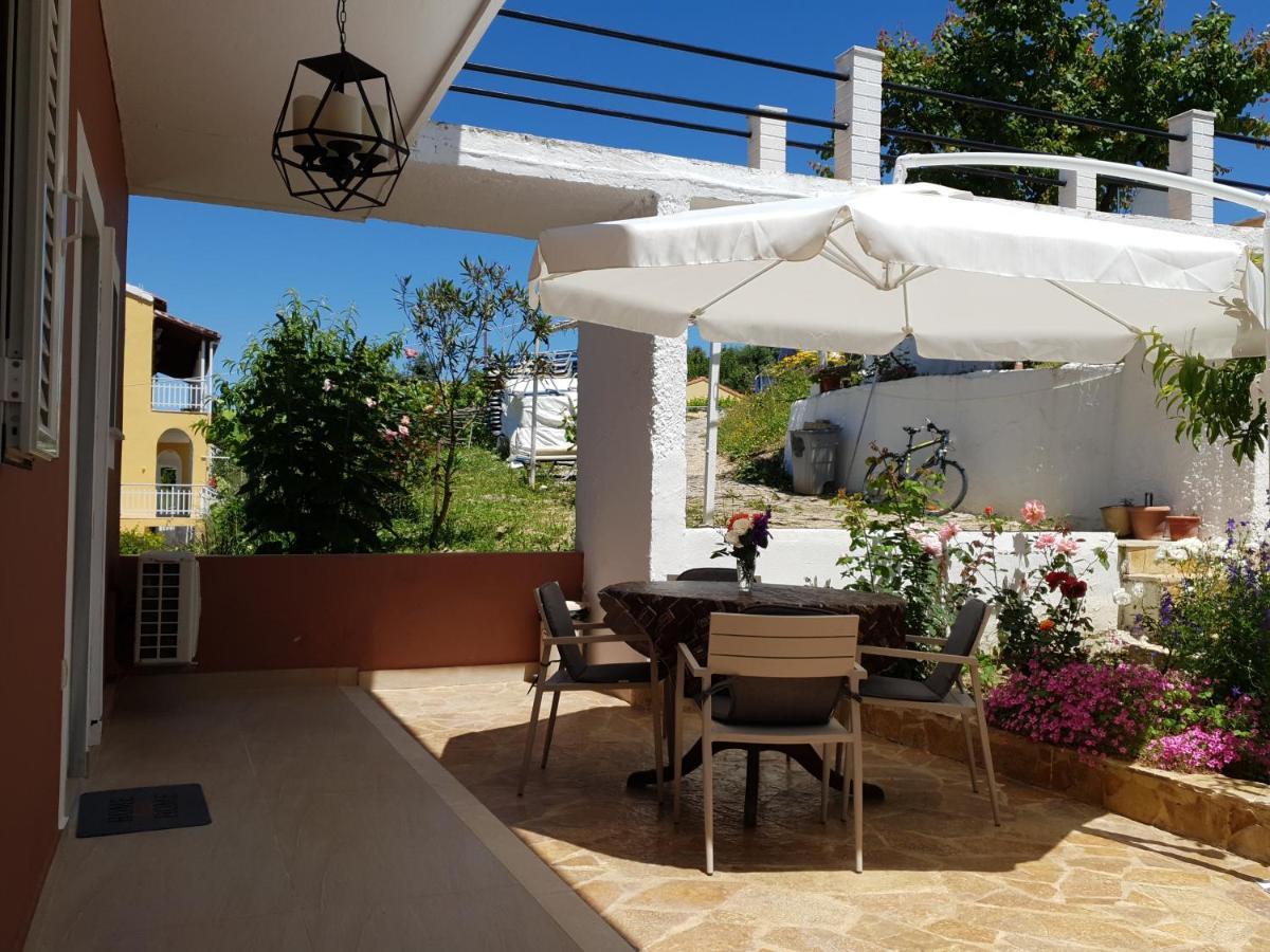 Angelika House 1 Apartment Маратиас Екстериор снимка