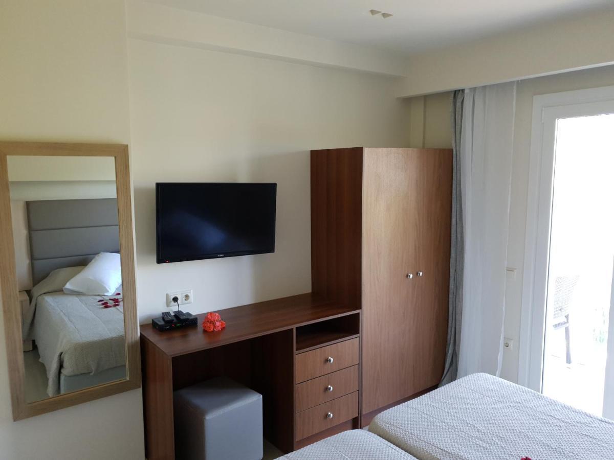 Angelika House 1 Apartment Маратиас Екстериор снимка
