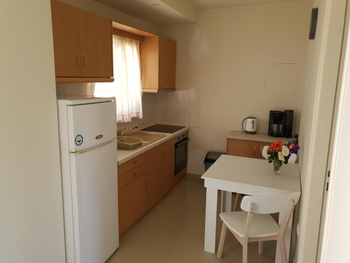 Angelika House 1 Apartment Маратиас Екстериор снимка