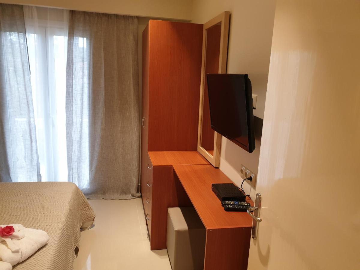 Angelika House 1 Apartment Маратиас Екстериор снимка